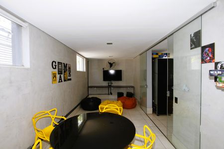 Apartamento à venda com 160m², 4 quartos e 2 vagasÁrea comum