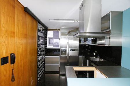 Apartamento à venda com 160m², 4 quartos e 2 vagasÁrea de Serviço