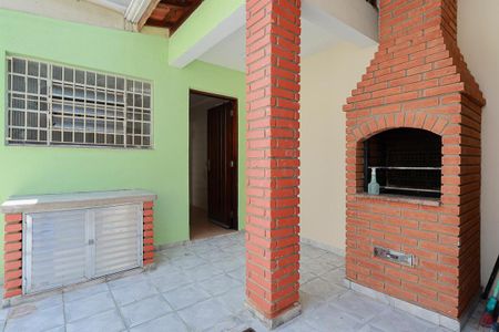 Casa à venda com 120m², 3 quartos e 2 vagas Casa à venda com 120m², 3 quartos e 2 vagasÁrea de lazer