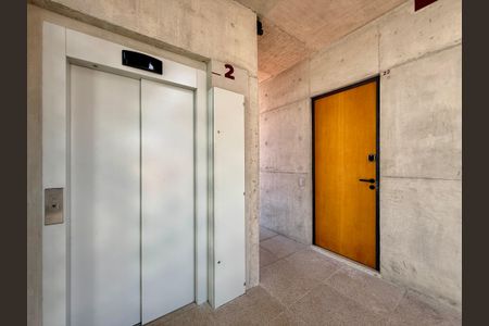 Apartamento para alugar com 35m², 1 quarto e sem vaga Apartamento para alugar com 35m², 1 quarto e sem vagaHall Apartamento