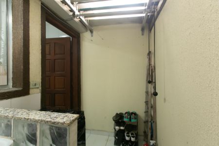 Casa de condomínio à venda com 72m², 2 quartos e 1 vaga Casa de condomínio à venda com 72m², 2 quartos e 1 vagaÁrea de Serviço