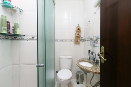 Casa de condomínio à venda com 72m², 2 quartos e 1 vaga Casa de condomínio à venda com 72m², 2 quartos e 1 vagaBanheiro