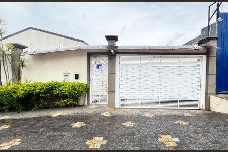 Casa de condomínio à venda com 72m², 2 quartos e 1 vaga Casa de condomínio à venda com 72m², 2 quartos e 1 vagaFachada do Condomínio