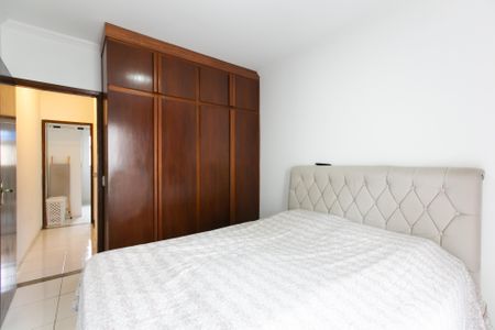 Casa de condomínio à venda com 72m², 2 quartos e 1 vaga Casa de condomínio à venda com 72m², 2 quartos e 1 vagaQuarto 2