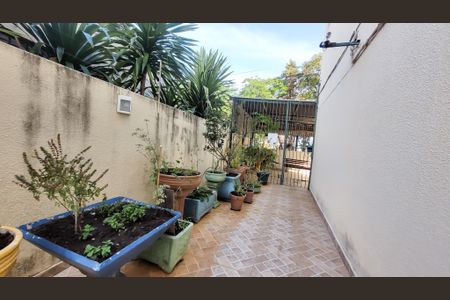 Apartamento à venda com 63m², 2 quartos e 1 vaga Apartamento à venda com 63m², 2 quartos e 1 vagaÁrea comum