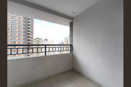 Apartamento à venda com 27m², 1 quarto e sem vaga Apartamento à venda com 27m², 1 quarto e sem vagaVaranda