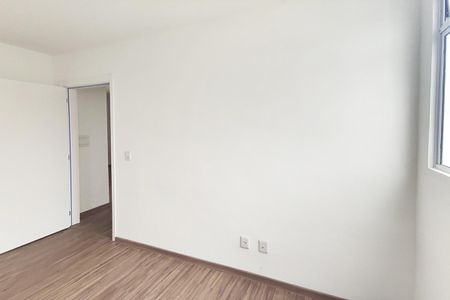 Quarto 2 de apartamento à venda com 2 quartos, 60m² em Santos Dumont, São Leopoldo