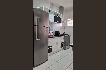 Casa à venda com 160m², 3 quartos e 4 vagas Casa à venda com 160m², 3 quartos e 4 vagasCozinha