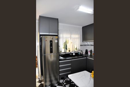 Casa de condomínio à venda com 231m², 4 quartos e 1 vaga Casa de condomínio à venda com 231m², 4 quartos e 1 vagaCozinha Casa 2