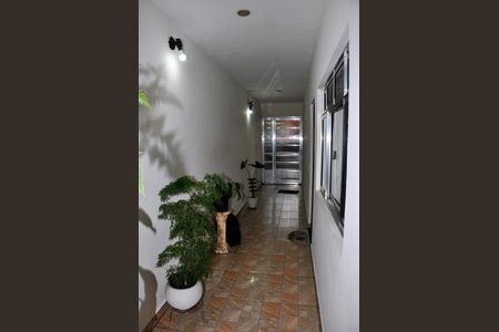 Casa de condomínio à venda com 231m², 4 quartos e 1 vaga Casa de condomínio à venda com 231m², 4 quartos e 1 vagaHall