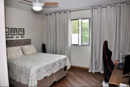 Casa de condomínio à venda com 231m², 4 quartos e 1 vaga Casa de condomínio à venda com 231m², 4 quartos e 1 vagaQuarto Casa 2