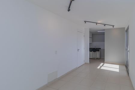 Sala de apartamento à venda com 2 quartos, 60m² em Serrano, Belo Horizonte