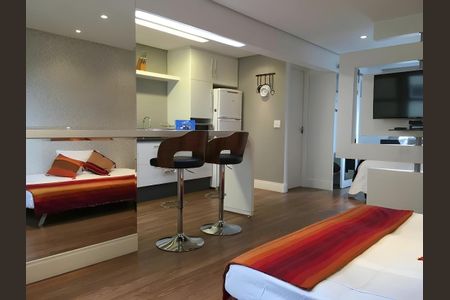 Sala/Cozinha de apartamento para alugar com 1 quarto, 44m² em Paraíso, São Paulo