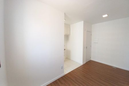 Sala de apartamento à venda com 2 quartos, 43m² em Jardim Ipaussurama, Campinas