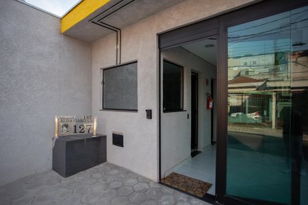 Studio para alugar com 28m², 1 quarto e sem vaga Studio para alugar com 28m², 1 quarto e sem vagaFachada