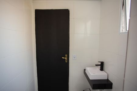 Studio para alugar com 28m², 1 quarto e sem vaga Studio para alugar com 28m², 1 quarto e sem vagaBanheiro