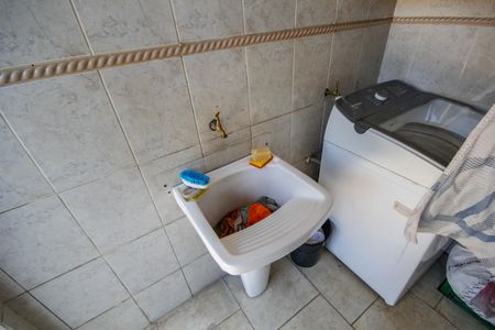 Casa à venda com 175m², 3 quartos e 3 vagas Casa à venda com 175m², 3 quartos e 3 vagasÁrea de Serviço