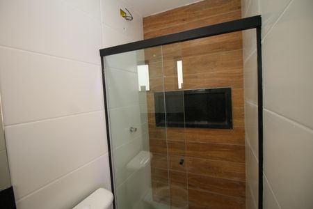 Casa à venda com 320m², 4 quartos e 2 vagasBanheiro da Área comum