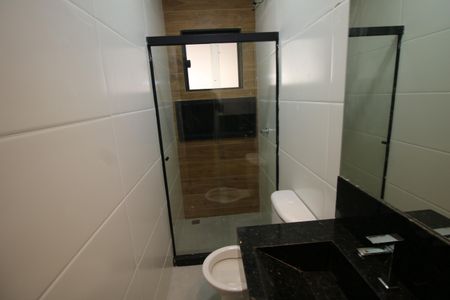 Casa à venda com 320m², 4 quartos e 2 vagasBanheiro 1