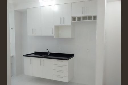 Apartamento à venda com 71m², 2 quartos e 1 vagaCozinha e Área de Serviço