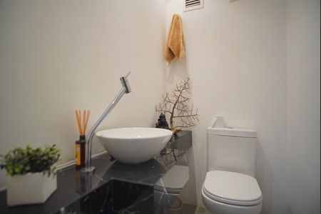 Lavabo de apartamento para alugar com 1 quarto, 54m² em Petrópolis, Porto Alegre