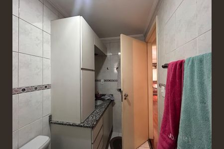 Apartamento à venda com 62m², 2 quartos e 1 vaga Apartamento à venda com 62m², 2 quartos e 1 vagaBanheiro