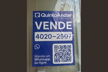 Apartamento à venda com 52m², 2 quartos e 1 vaga Apartamento à venda com 52m², 2 quartos e 1 vagaPlaca