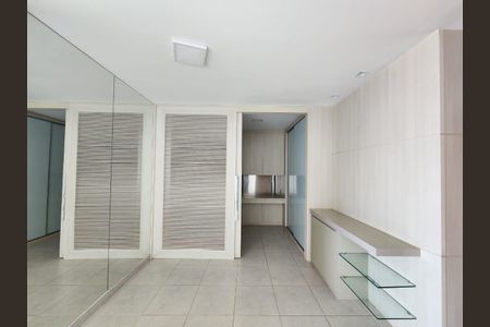 Sala  de apartamento à venda com 2 quartos, 75m² em Serra, Belo Horizonte