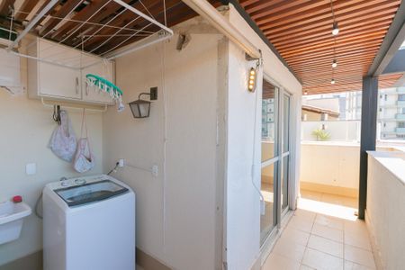 Apartamento à venda com 140m², 2 quartos e 2 vagas Apartamento à venda com 140m², 2 quartos e 2 vagasÁrea de Serviço