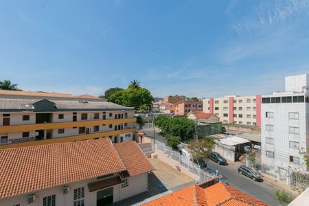Apartamento à venda com 140m², 2 quartos e 2 vagas Apartamento à venda com 140m², 2 quartos e 2 vagasVista