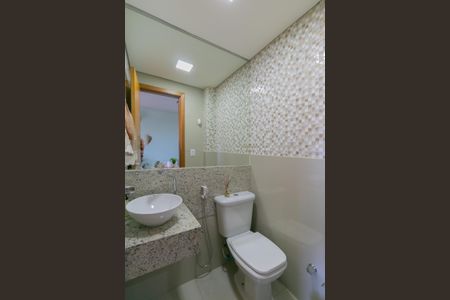 Apartamento à venda com 140m², 2 quartos e 2 vagas Apartamento à venda com 140m², 2 quartos e 2 vagasBanheiro