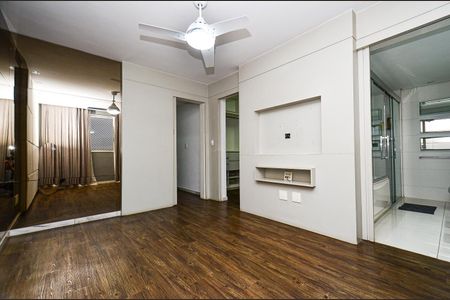 Apartamento à venda com 300m², 3 quartos e 3 vagas Apartamento à venda com 300m², 3 quartos e 3 vagasSuite 2