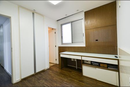 Apartamento à venda com 300m², 3 quartos e 3 vagas Apartamento à venda com 300m², 3 quartos e 3 vagasSuite 1