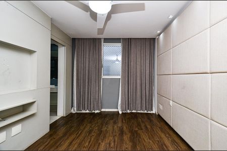 Apartamento à venda com 300m², 3 quartos e 3 vagas Apartamento à venda com 300m², 3 quartos e 3 vagasSuite 2