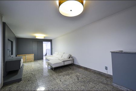 Apartamento à venda com 300m², 3 quartos e 3 vagas Apartamento à venda com 300m², 3 quartos e 3 vagasSala da Cobertura