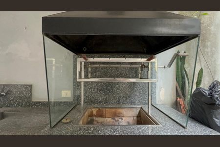 Casa à venda com 220m², 4 quartos e 2 vagas Casa à venda com 220m², 4 quartos e 2 vagasÁrea Externa