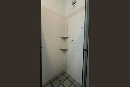 Casa à venda com 220m², 4 quartos e 2 vagas Casa à venda com 220m², 4 quartos e 2 vagasBanheiro