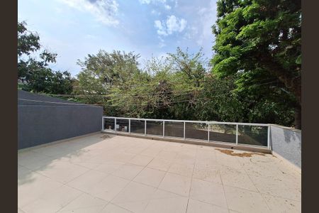 Varanda de casa para alugar com 5 quartos, 300m² em Lauzane Paulista, São Paulo