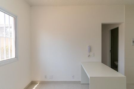 Sala de apartamento para alugar com 2 quartos, 32m² em Vila Ema, São Paulo