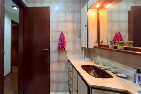 Apartamento à venda com 143m², 3 quartos e 2 vagas Apartamento à venda com 143m², 3 quartos e 2 vagasBanheiro