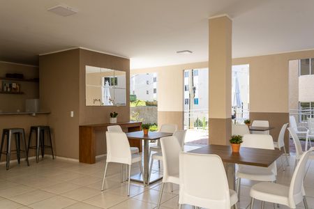Apartamento para alugar com 53m², 2 quartos e 1 vagaÁrea comum - Salão de festas