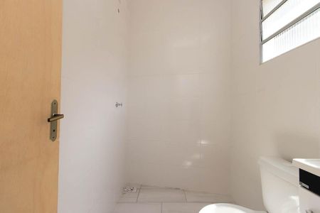 Banheiro Social de apartamento para alugar com 1 quarto, 50m² em Jardim Palmira, Guarulhos