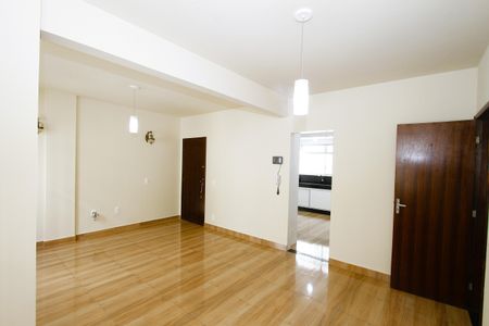 Apartamento à venda com 115m², 3 quartos e 1 vagaSala