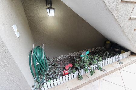 Casa para alugar com 120m², 3 quartos e 4 vagas Casa para alugar com 120m², 3 quartos e 4 vagasGaragem