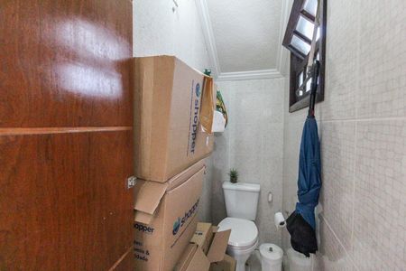 Casa para alugar com 120m², 3 quartos e 4 vagas Casa para alugar com 120m², 3 quartos e 4 vagasBanheiro da Garagem