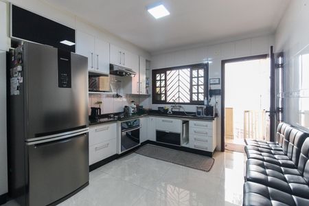 Casa para alugar com 120m², 3 quartos e 4 vagas Casa para alugar com 120m², 3 quartos e 4 vagasCozinha