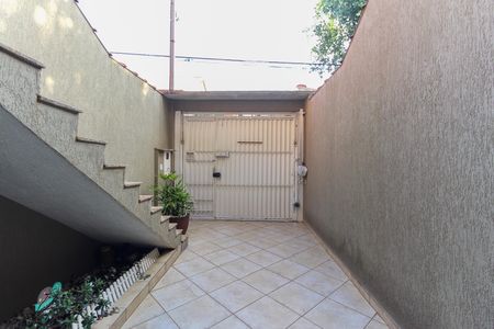 Casa para alugar com 120m², 3 quartos e 4 vagas Casa para alugar com 120m², 3 quartos e 4 vagasGaragem