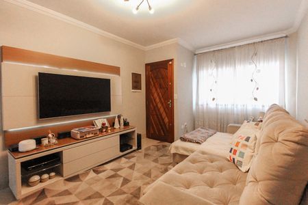 Casa para alugar com 120m², 3 quartos e 4 vagas Casa para alugar com 120m², 3 quartos e 4 vagasSala