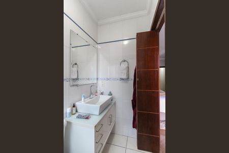 Casa para alugar com 120m², 3 quartos e 4 vagas Casa para alugar com 120m², 3 quartos e 4 vagasBanheiro da Suíte 1