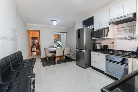 Casa para alugar com 120m², 3 quartos e 4 vagas Casa para alugar com 120m², 3 quartos e 4 vagasCozinha